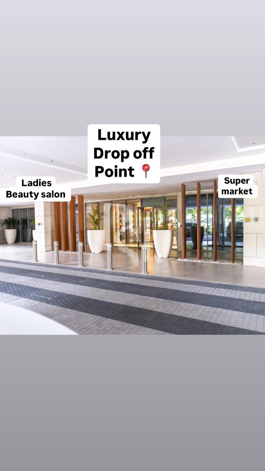 Private Room Of A Residential Tower For 1 Lady Pool & Downtown View & Parking Homestay Dubai
